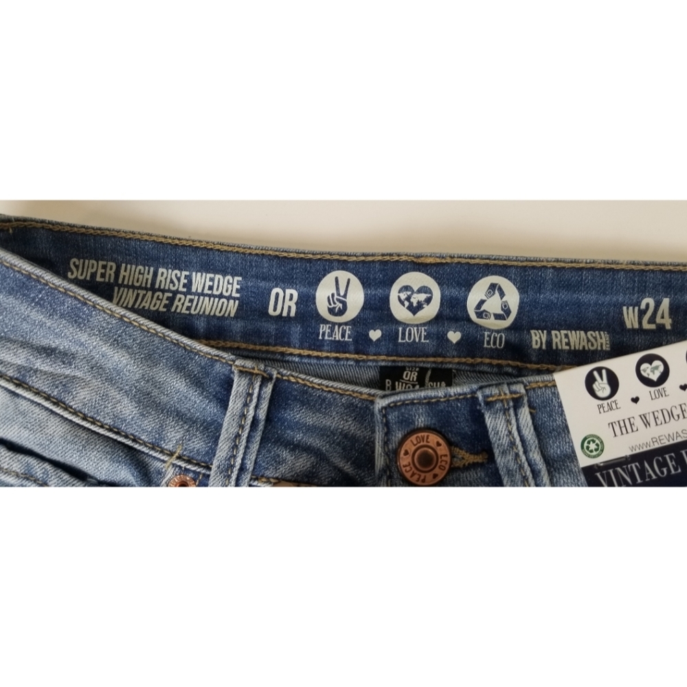 Rewash Super High Rise Jeans Shorts,  OR W24, NWT - Picture 5 of 10